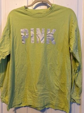 VS Pink long Sleeve Tee